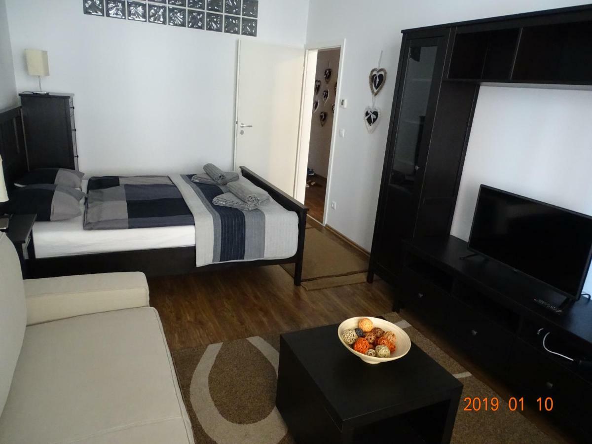 Galeriusbeach Deluxe Apartman *