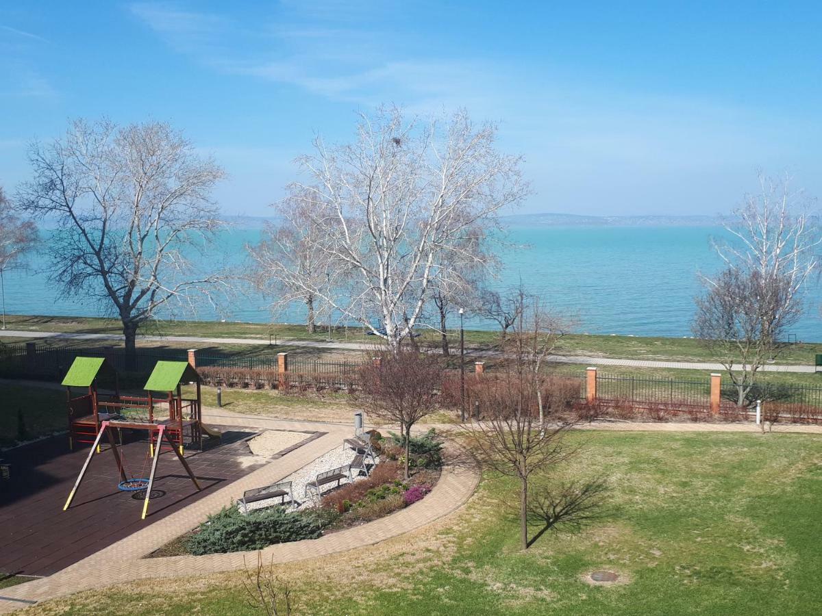 Apartment Galeriusbeach Deluxe Siofok